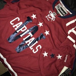 Washington capitals hockey jersey